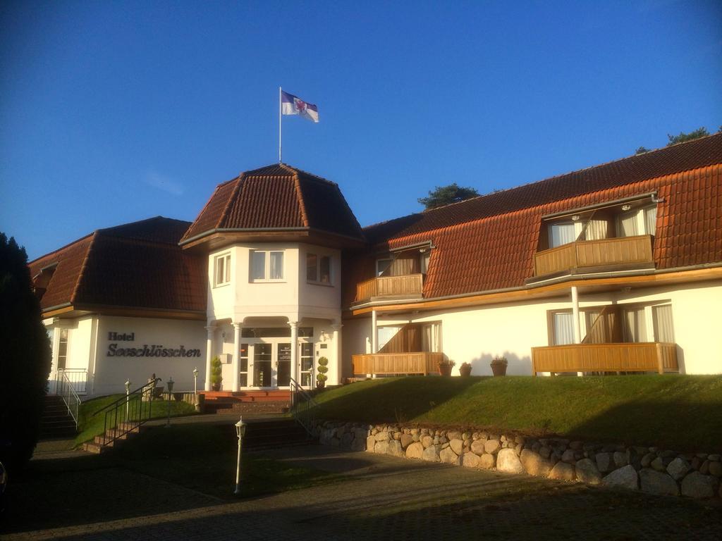 Hotel Garni Seeschlösschen Kölpinsee