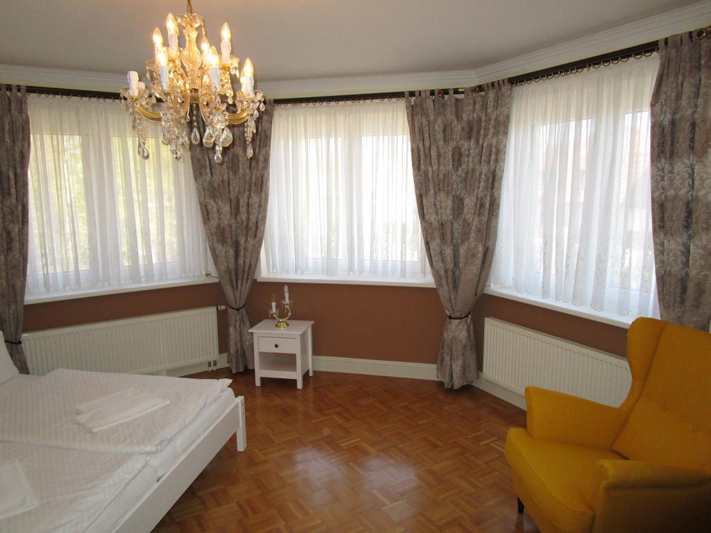 Garni Seeschlösschen Hotel